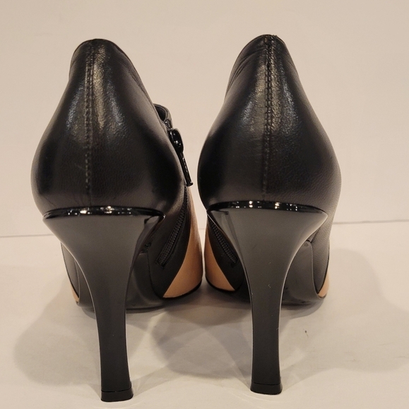 Casadei Heeled Booties, Black and Beige, size 7B Made in Italy. - Picture 3 of 9